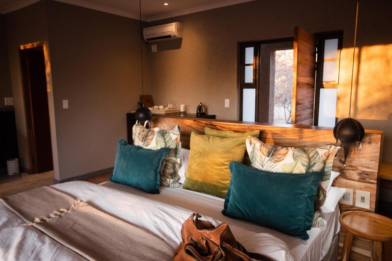 Toshari Lodge Okaukuejo Εξωτερικό φωτογραφία