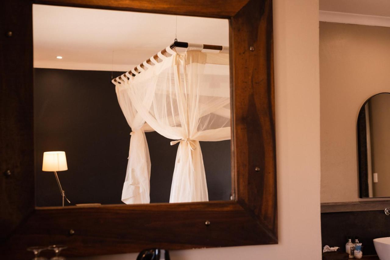 Toshari Lodge Okaukuejo Εξωτερικό φωτογραφία