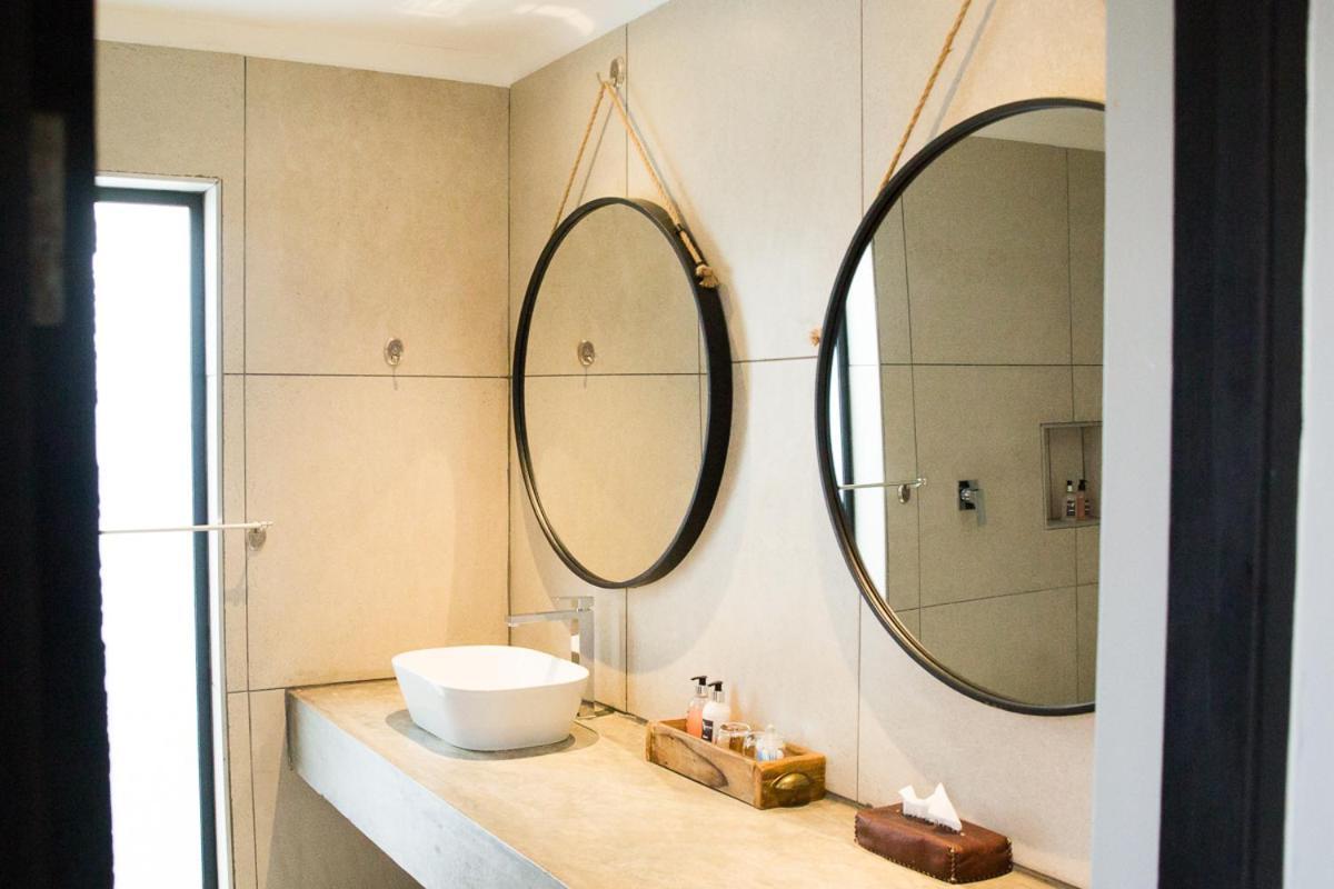 Toshari Lodge Okaukuejo Εξωτερικό φωτογραφία
